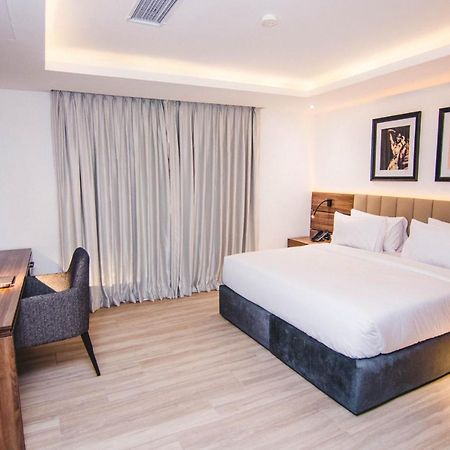 The Safron Hotel Lagos Ngoại thất bức ảnh