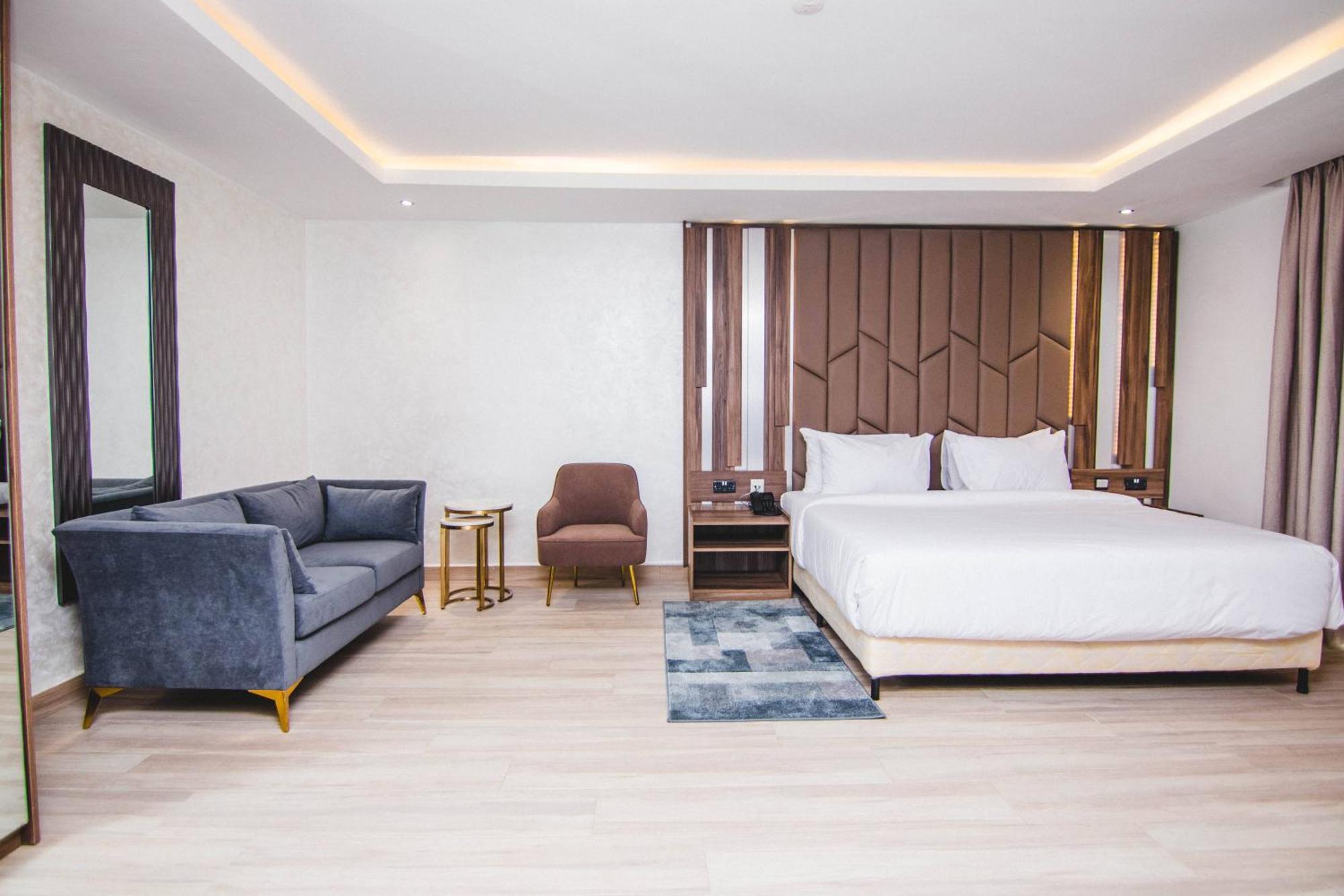 The Safron Hotel Lagos Ngoại thất bức ảnh
