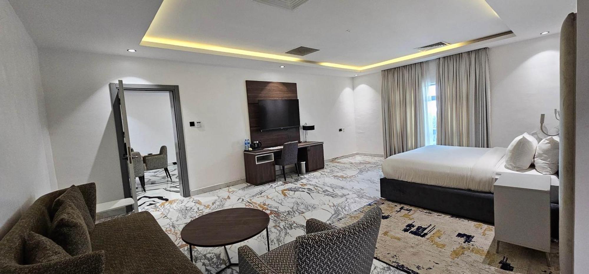 The Safron Hotel Lagos Ngoại thất bức ảnh