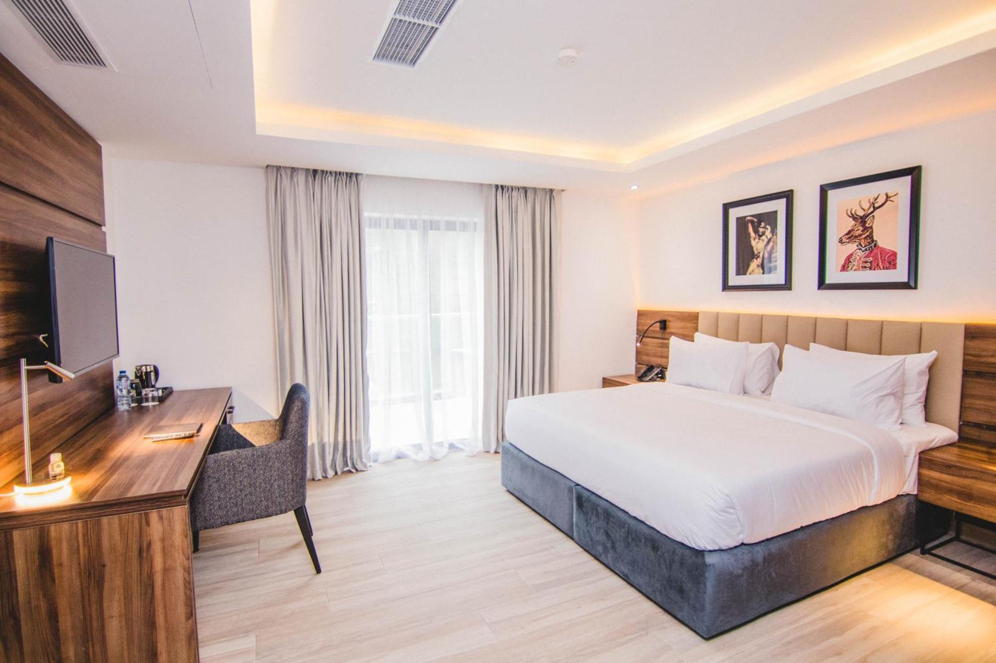 The Safron Hotel Lagos Ngoại thất bức ảnh