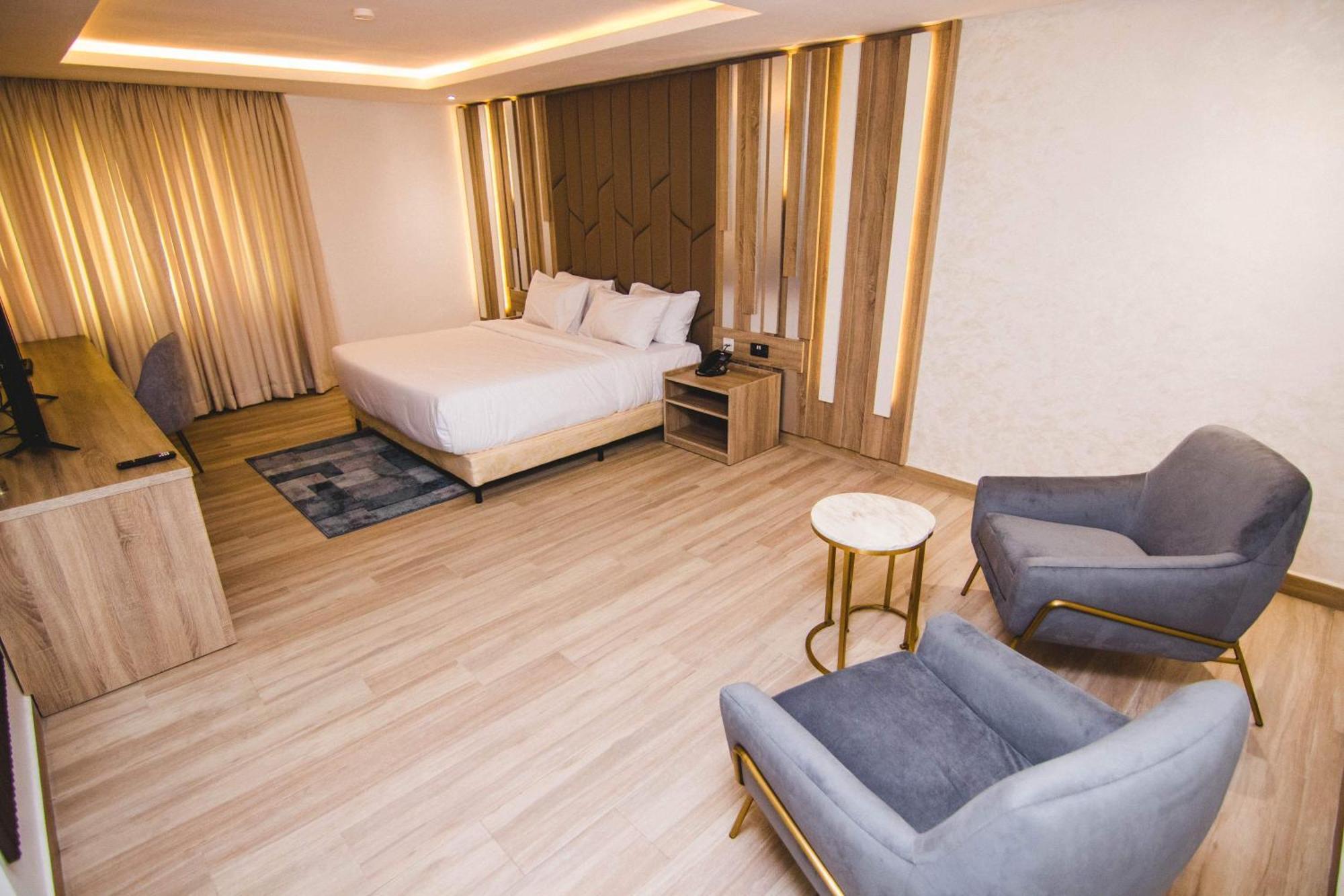 The Safron Hotel Lagos Ngoại thất bức ảnh