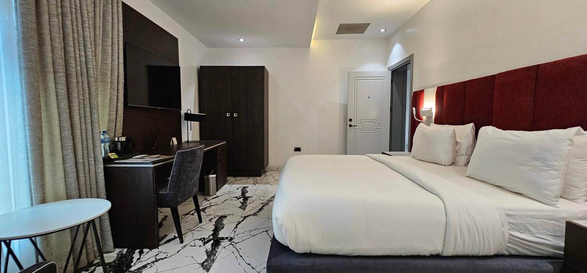 The Safron Hotel Lagos Ngoại thất bức ảnh