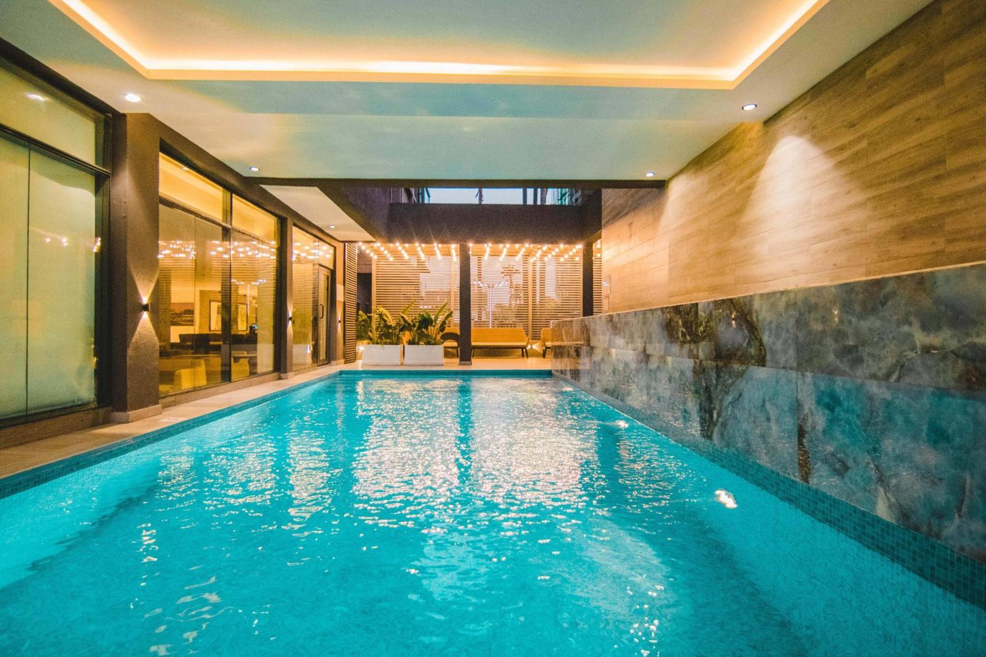 The Safron Hotel Lagos Ngoại thất bức ảnh