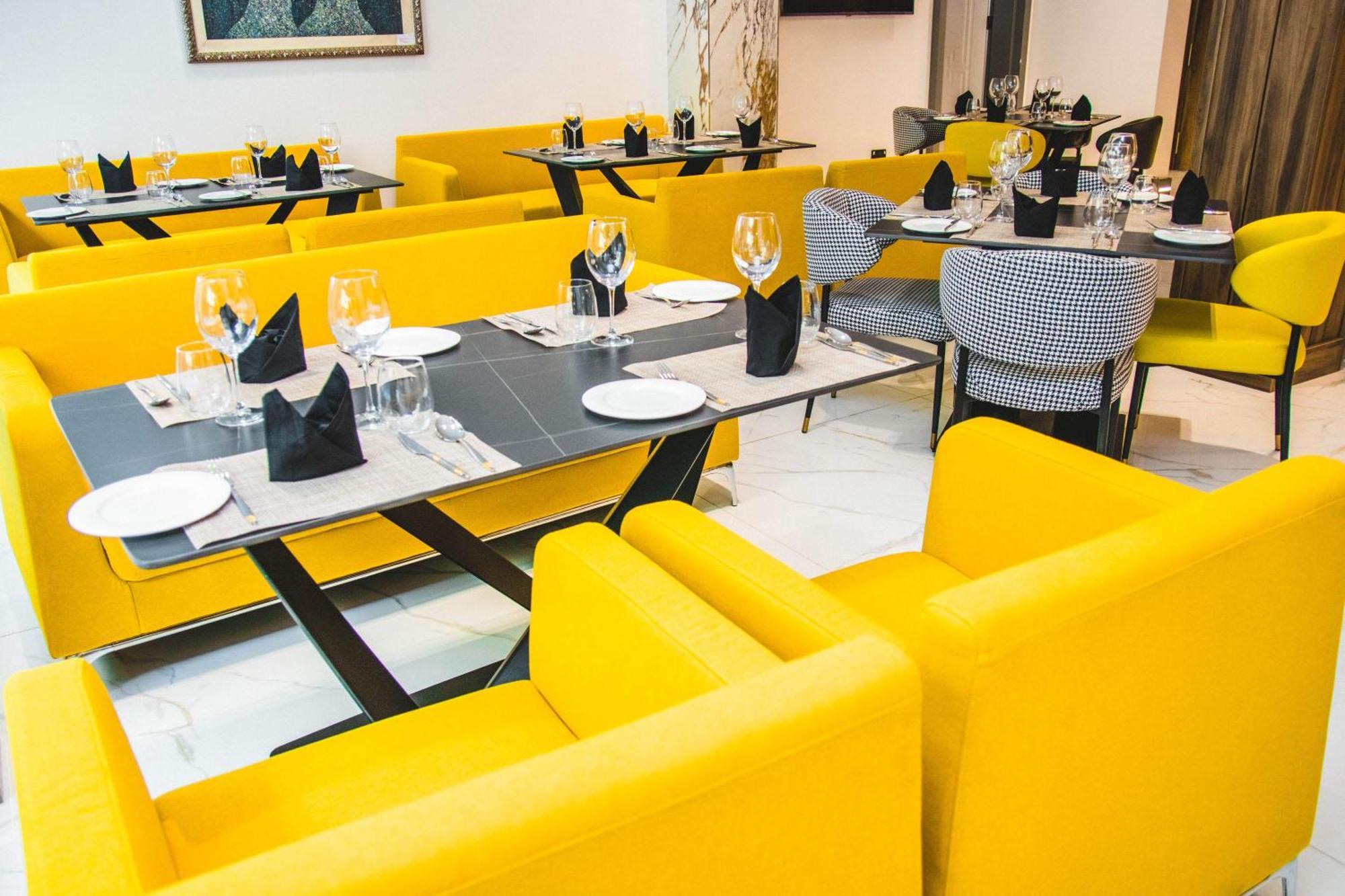 The Safron Hotel Lagos Ngoại thất bức ảnh