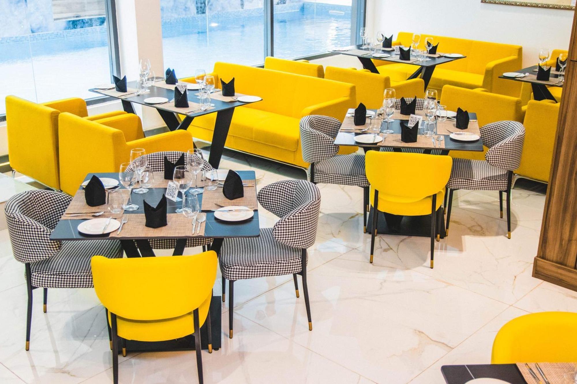 The Safron Hotel Lagos Ngoại thất bức ảnh