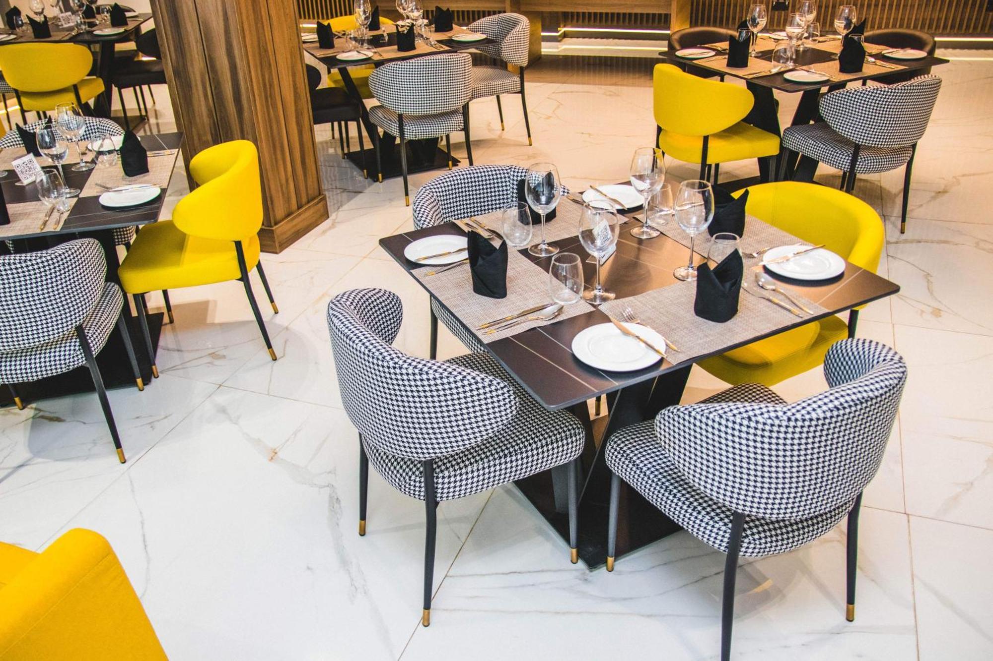 The Safron Hotel Lagos Ngoại thất bức ảnh